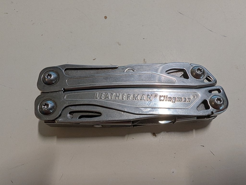 Outil multifonctions Leatherman Wingman, Caravanes & Camping, Outils de camping, Enlèvement ou Envoi, Utilisé