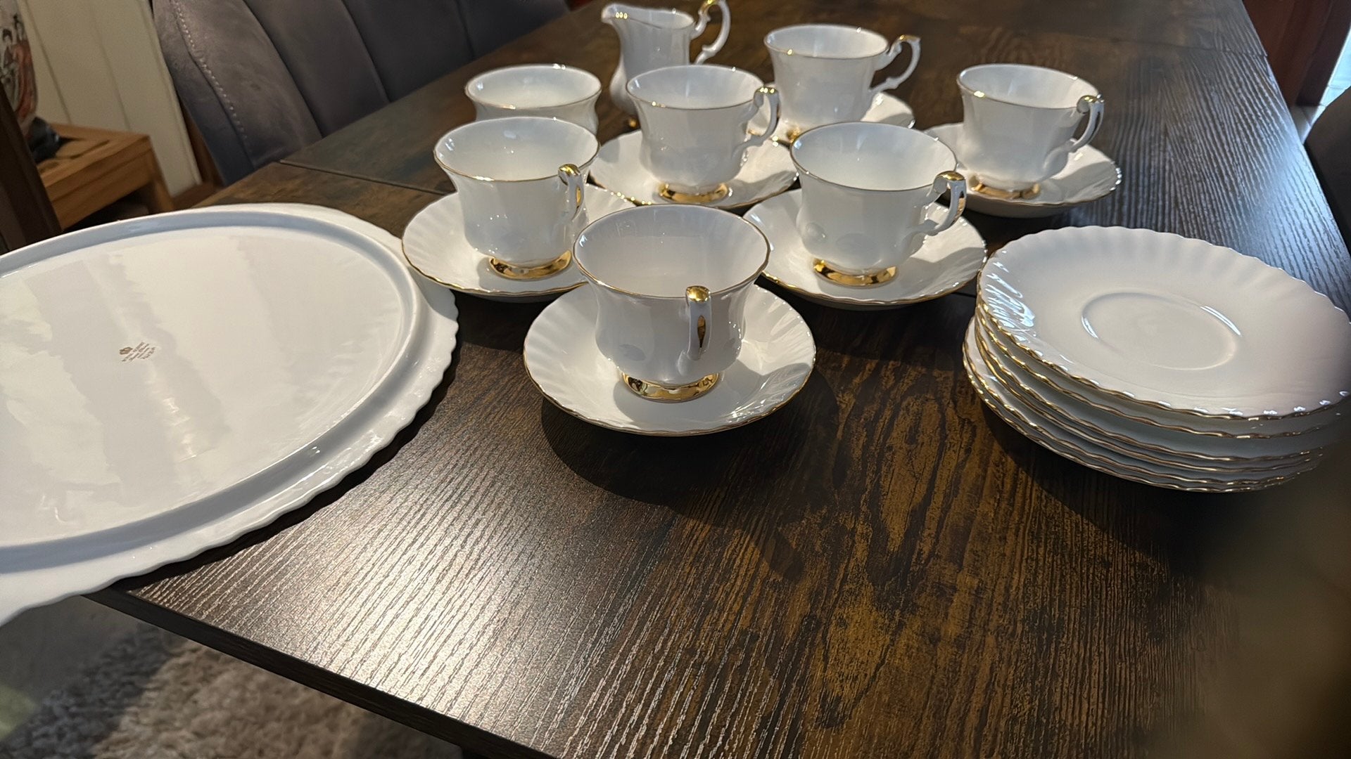 Royal albert, Maison & Meubles, Service complet, Comme neuf, Enlèvement, Classique