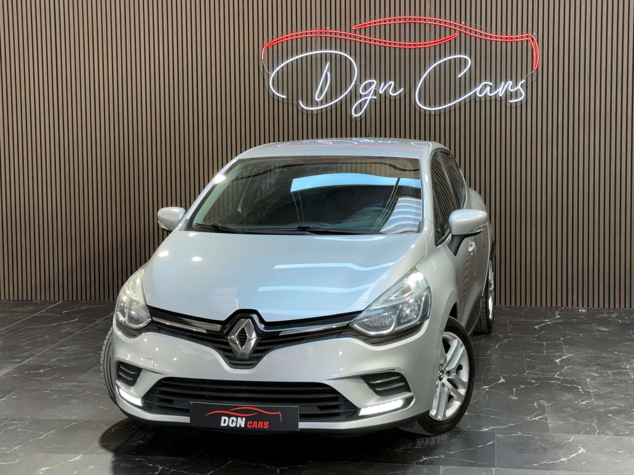 Renault Clio Clio 1.5 dCi Energy Limited, Autos, Achat, Euro 6, Entreprise, Boîte manuelle