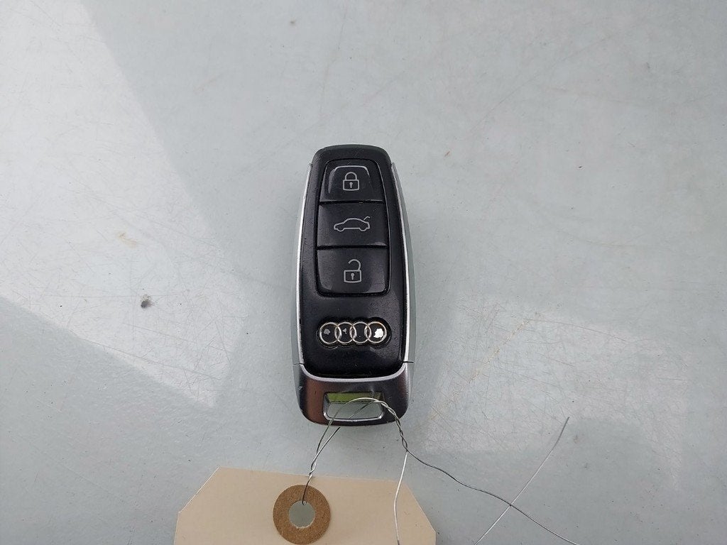 SLEUTEL A6 Avant (C8) (|4N0959754ENTKE|4N0959754BLTKE|), Info@audi.de, Audi, Audi AG, Gebruikt