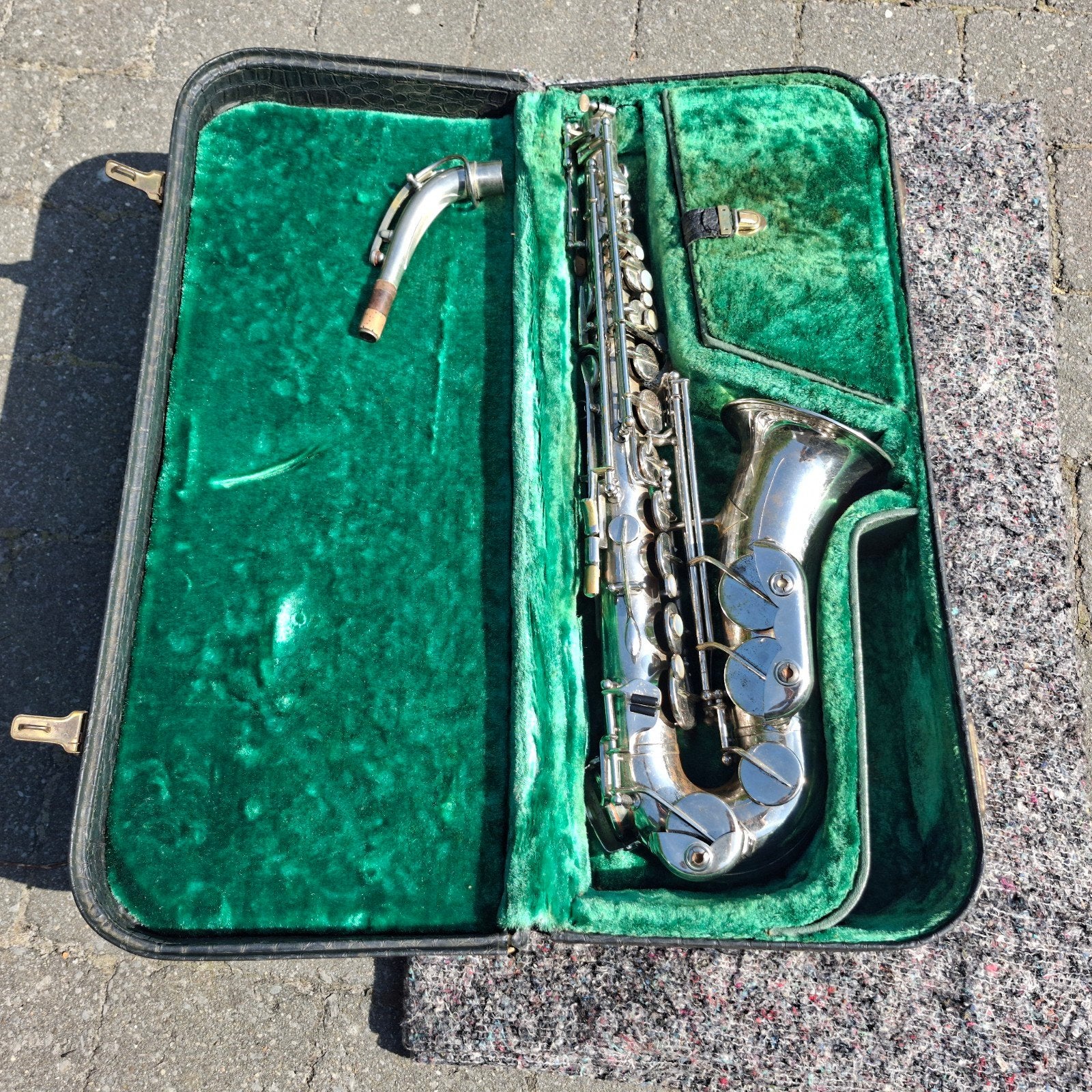 Sax alto Van Engele/Keilwerth « Le nouveau roi », Musique & Instruments, Instruments à vent | Saxophones, Enlèvement, Utilisé