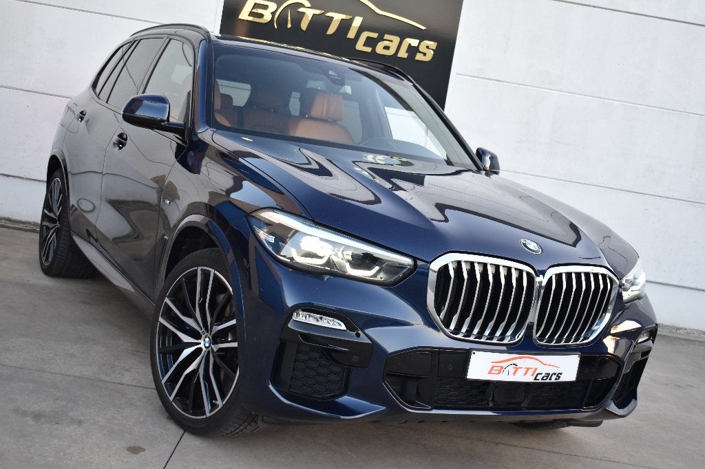 BMW X5 xDrive45e || M-sport || Full Option, 48 g/km, Blauw, Leder, 5 zetels