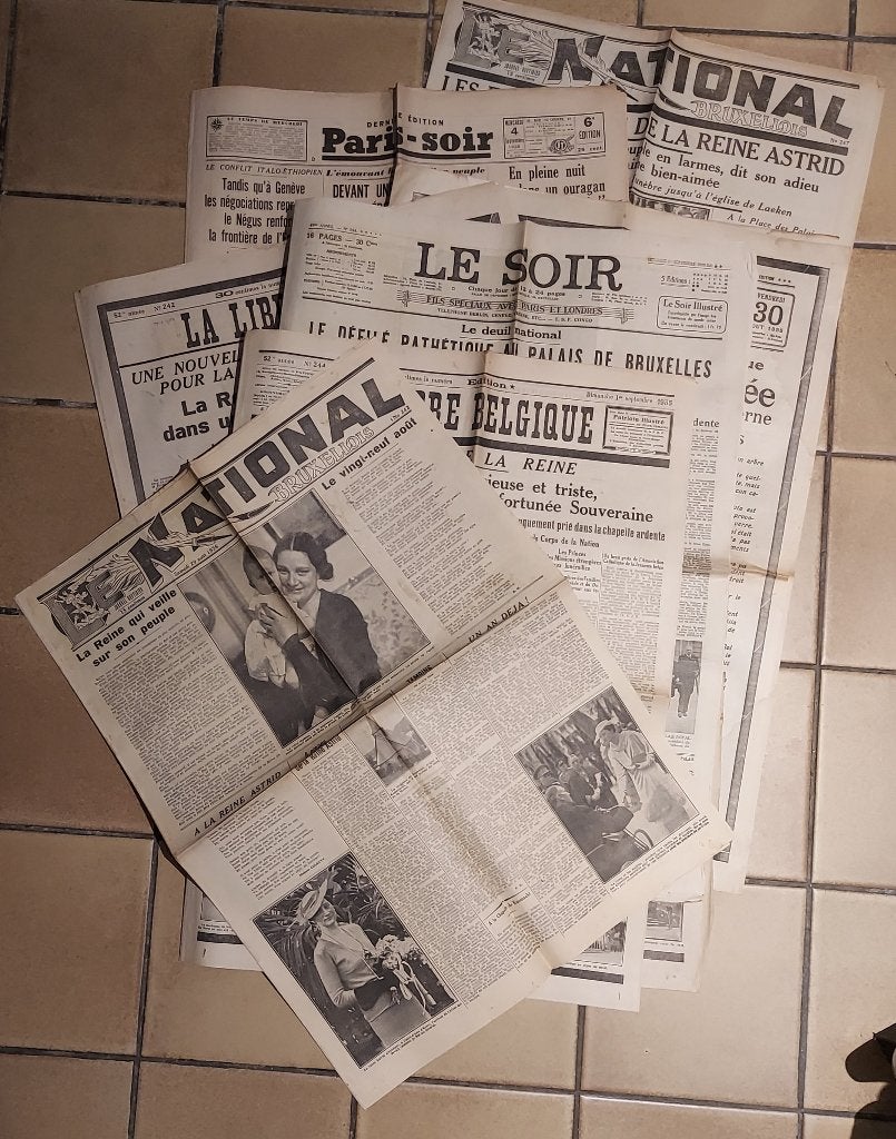 Lot de 8 journaux d'époque. 1935. Mort reine Astrid, Envoi, 1920 à 1940, Journal