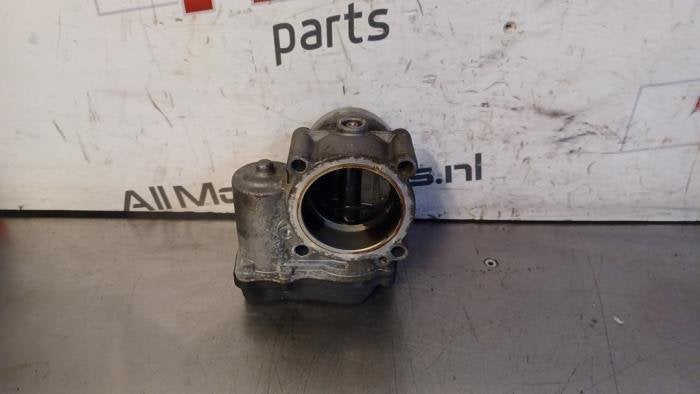 Gasklephuis van een Volkswagen Golf, Gebruikt, -, Volkswagen, -