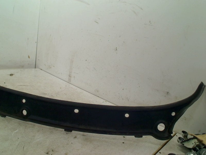 BAIE DE PARE BRISE BMW X6 (E71 / E72) (51717151969), Utilisé, BMW, Petuelring 130
80809  München, DE, Bayerische Motoren Werke AG