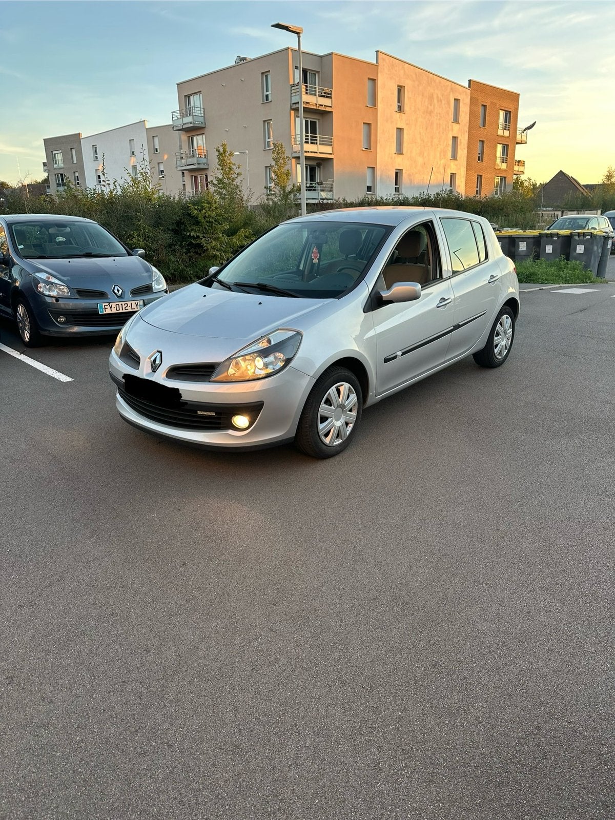 Renault clio 1.5dci 75cv, 5 deurs, Particulier, Zilver of Grijs, Te koop