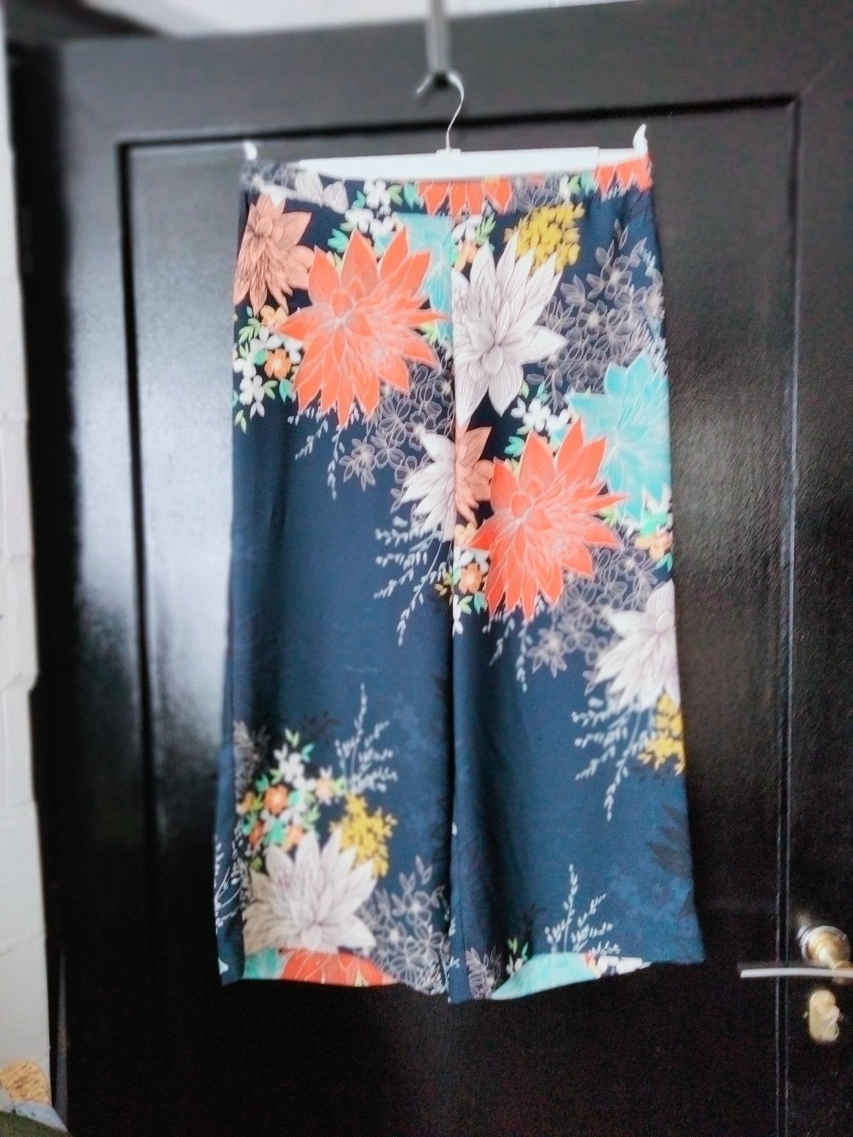 wijde broek met bloemen dessin.Mayerline.maat 44., Kleding | Dames, Gelegenheidskleding, Ophalen of Verzenden, Maat 42/44 (L)