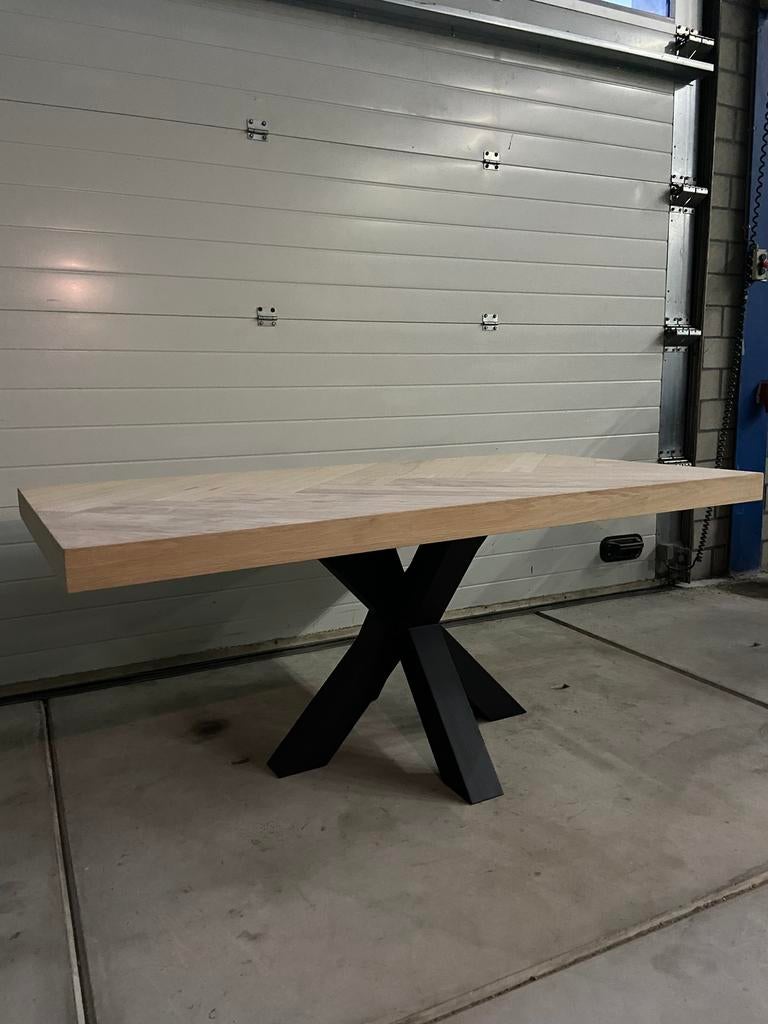 Industriële spinpoot tafelonderstel, Huis en Inrichting, Tafels | Eettafels, Nieuw, Metaal, Ophalen