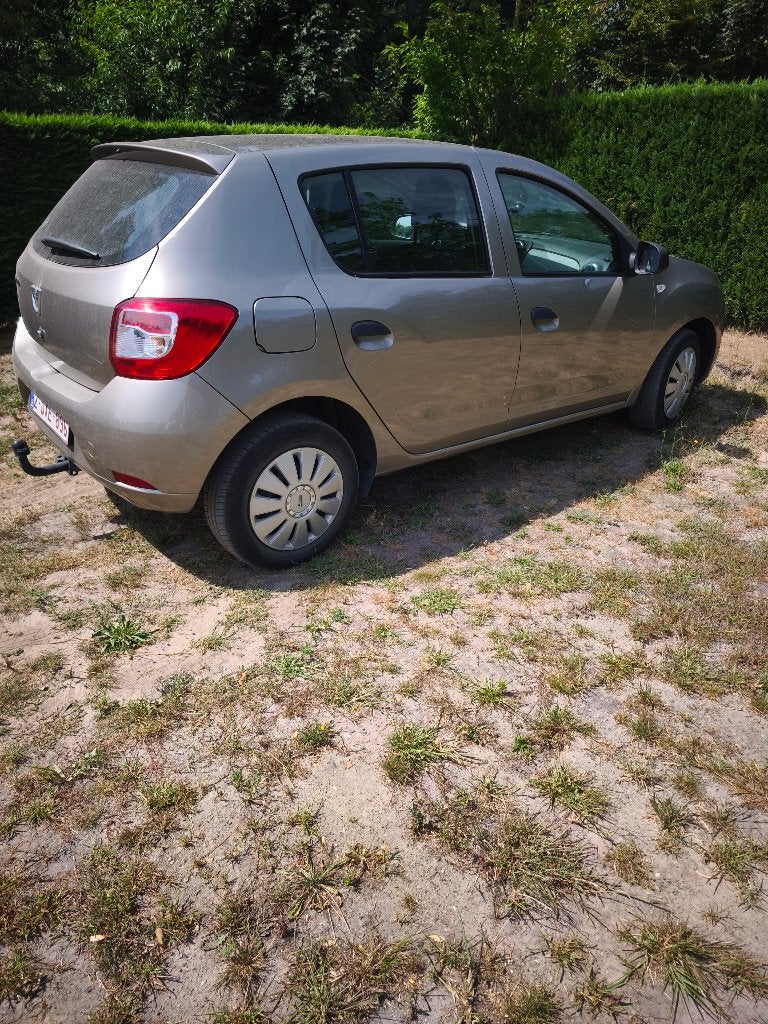 dacia sandero 1.2 topstaat, Auto's, Dacia, Voorwielaandrijving, Euro 5, Stof, Zwart