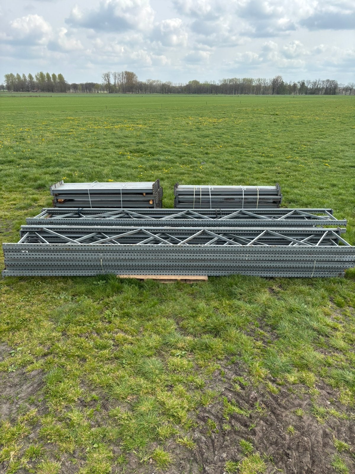 Palletstelling magazijnstelling Galler, Ophalen