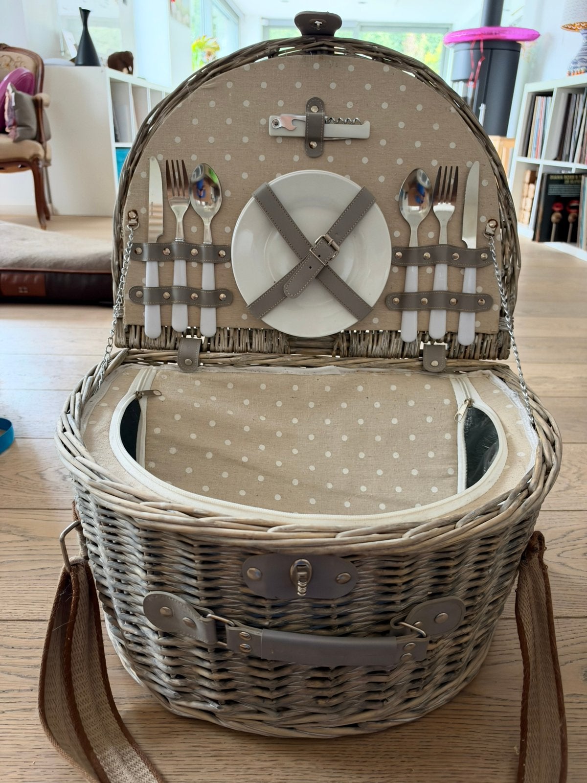 Picknickmand, Hobby en Vrije tijd, Ophalen, Nieuw