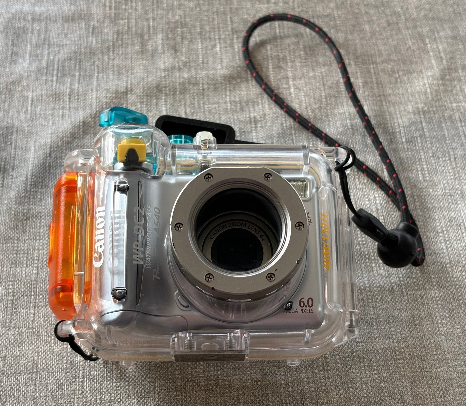Canon Powershot a540 avec son boîtier de plongée, Enlèvement ou Envoi, Comme neuf, Canon