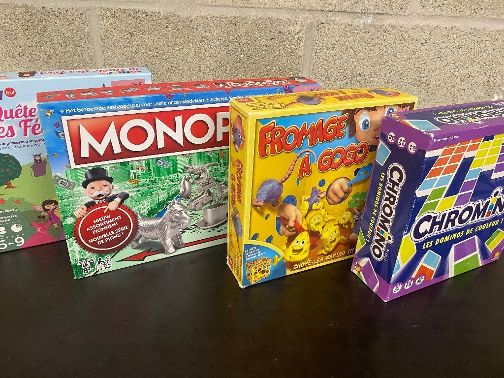 Grand lot de jeux de société, puzzles et jeux éducatifs, Ophalen, Gebruikt, Puzzelen