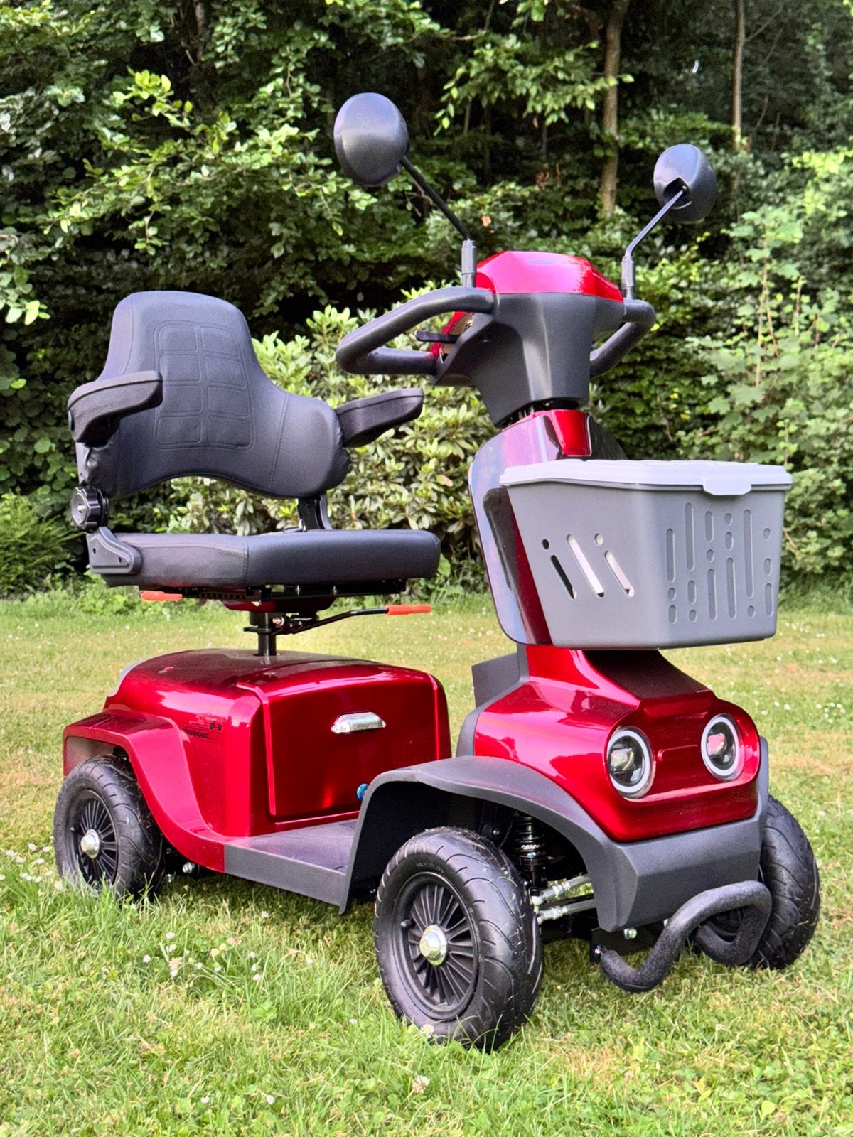 2026 MOBIETECH F4 Scootmobiel - met uitneembare lithium accu, Diversen, Rolstoelen, Ophalen of Verzenden, Inklapbaar, Zo goed als nieuw