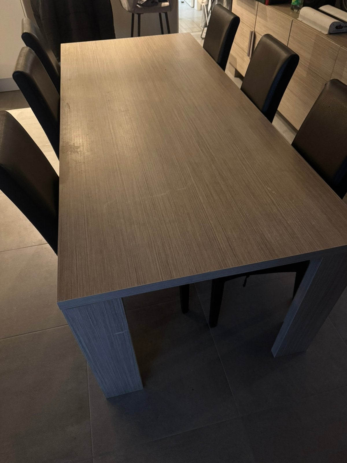 Eettafel voor 6 personen, Ophalen, Zo goed als nieuw