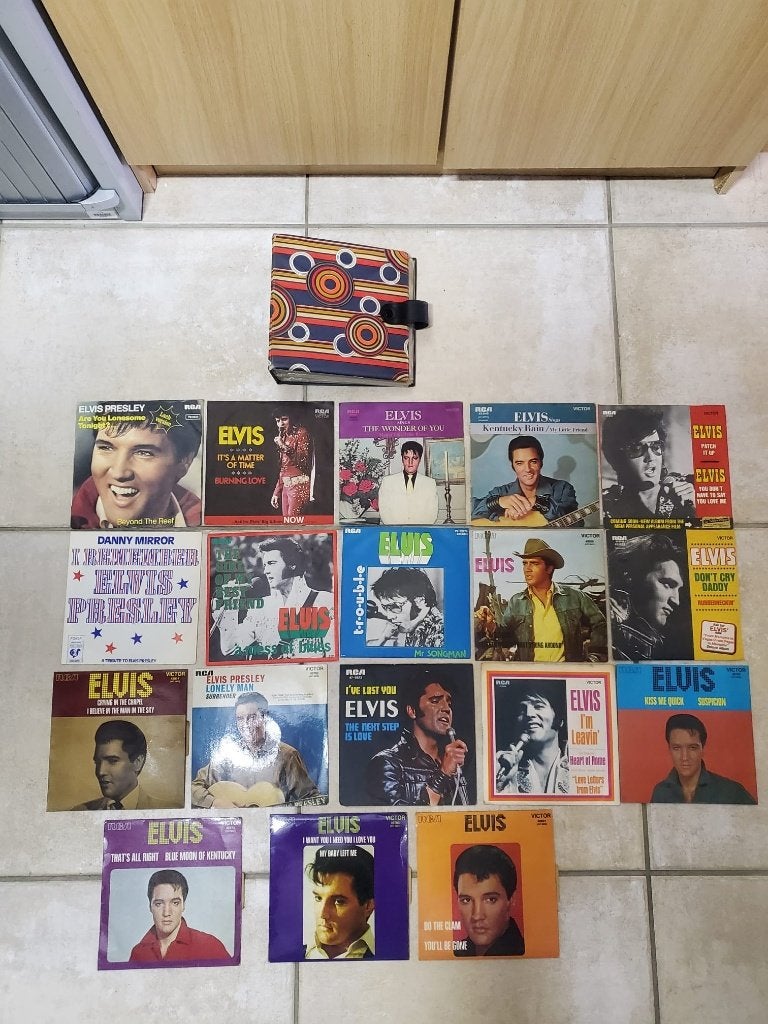 Rare Lot Vintage 16 Vinyles 45T Elvis Presley + Classeur, Cd's en Dvd's, Vinyl | Rock, Gebruikt, Rock-'n-Roll, Ophalen
