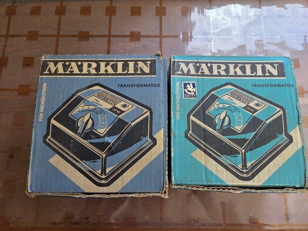 LOT DE 2 TRANSFOS MÄRKLIN 6177 AVEC BOITES, Enlèvement ou Envoi, Courant alternatif, Rails, Utilisé