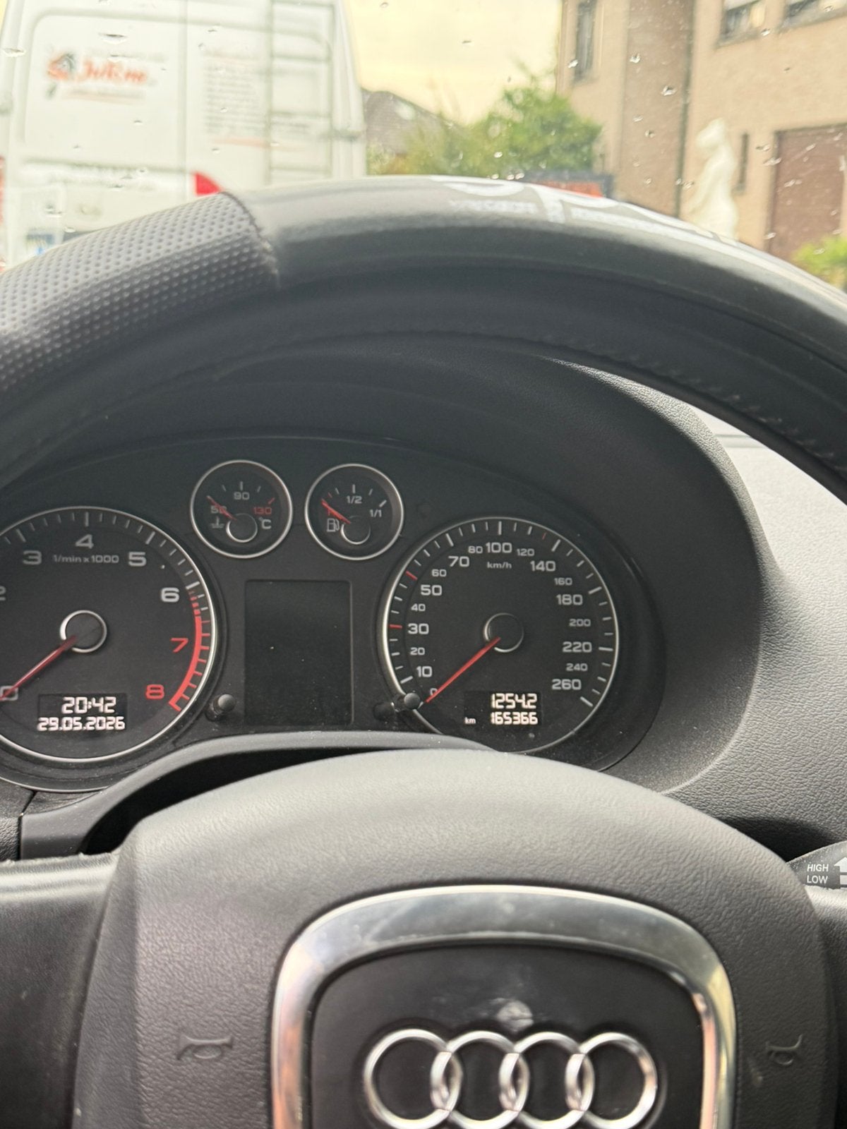 Audi a3 2009 1.6 benzine prima starters auto, Auto's, Voorwielaandrijving, Zwart, 4 cilinders, 700 kg