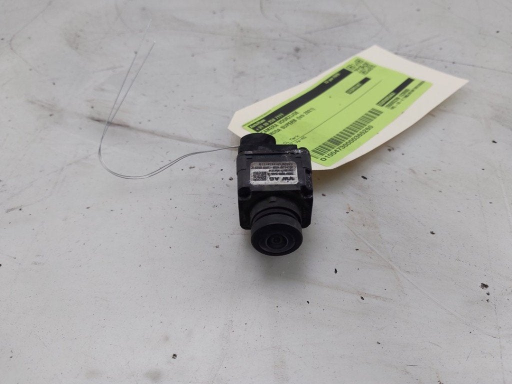 CAMERA VOOR Superb Combi (3V5) (|5Q0980546A|PAB980546|), Gebruikt, Info@skoda-auto.de, Skoda, Max-Planck-Straße  3-5
64331  Weiterstadt, DE