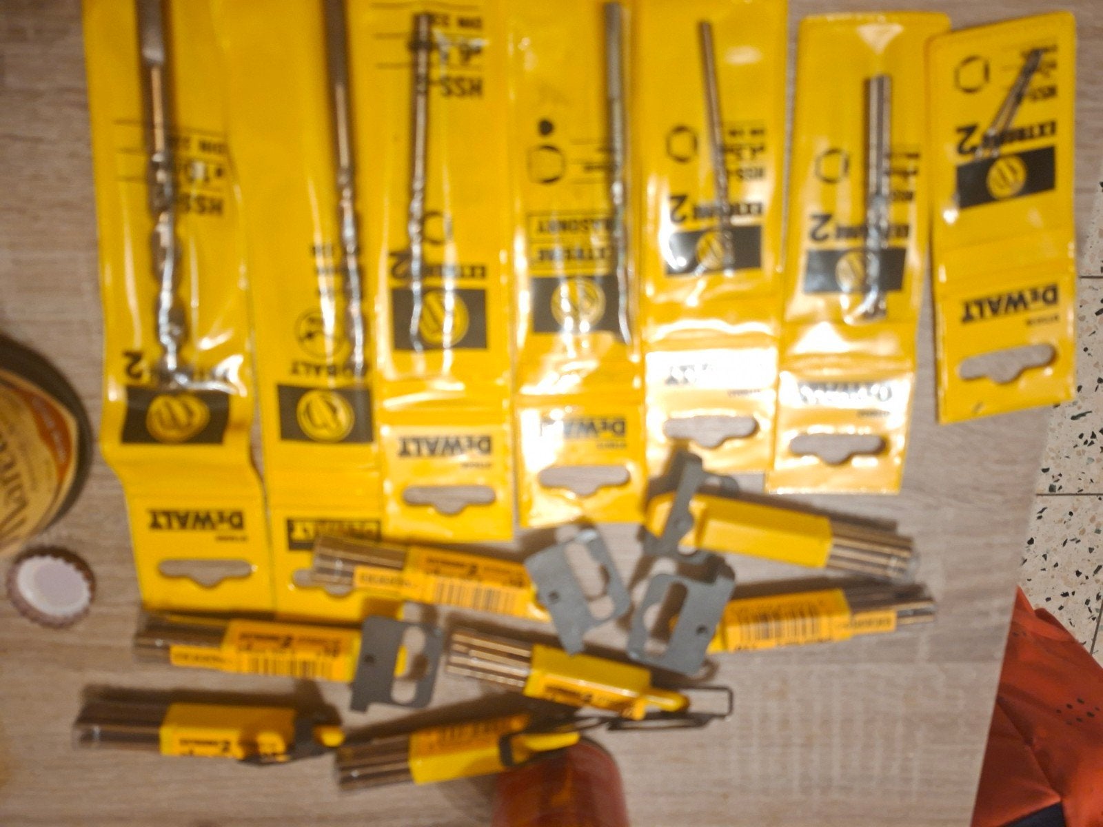 Dewalt boren., Ophalen