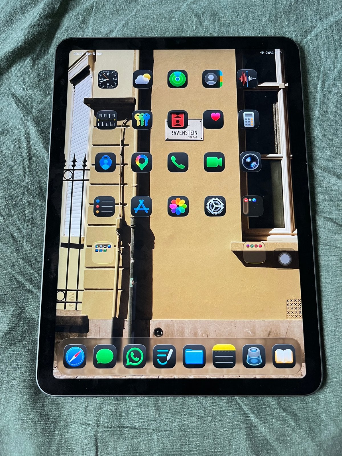 iPad Air 5 64Go wifi, Computers en Software, Apple iPads, Ophalen of Verzenden, Zo goed als nieuw