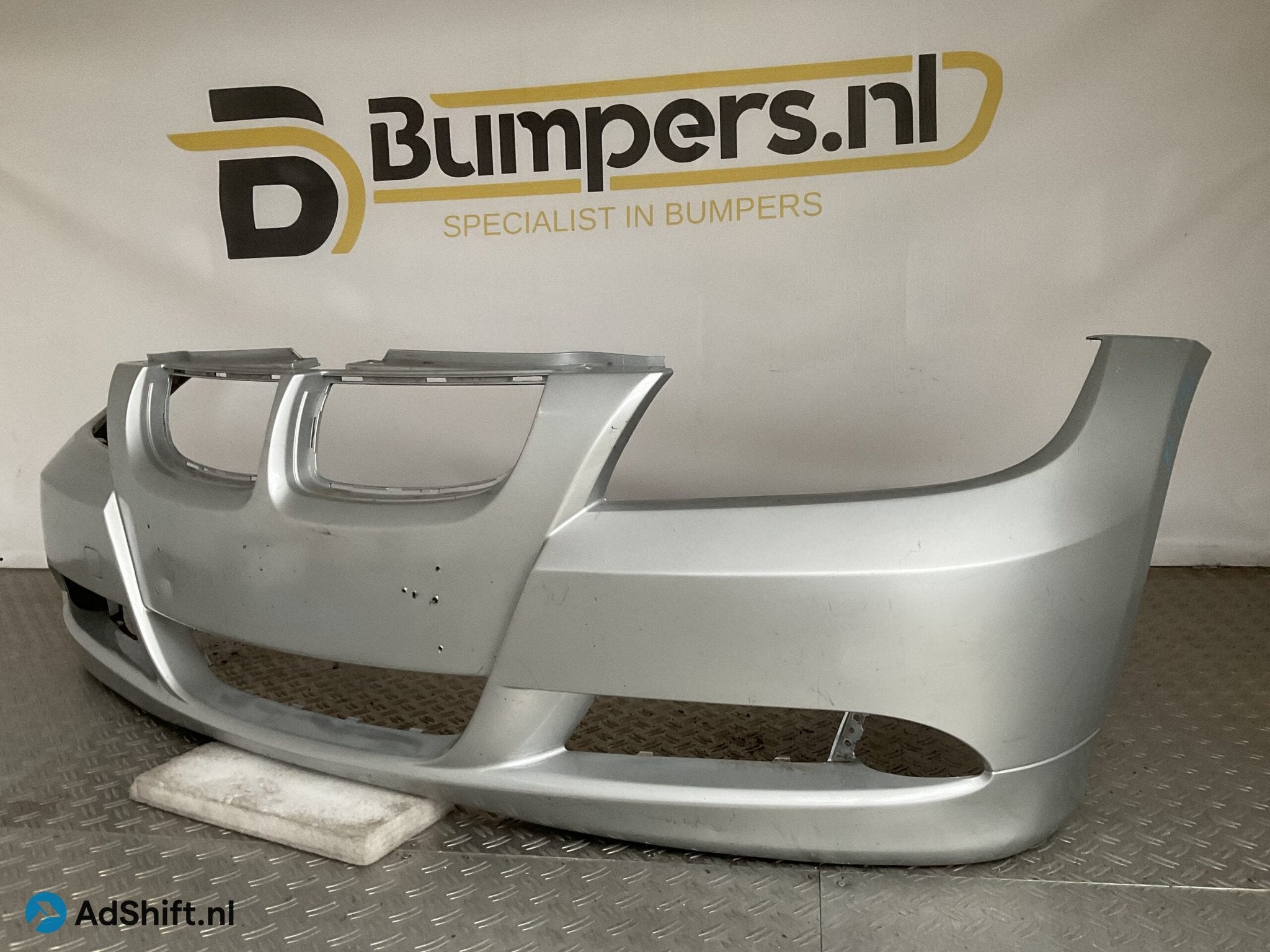 Bumper BMW 1 Serie E90 E91 M Pakket Voorbumper K2-17613z, Auto-onderdelen, Bumper