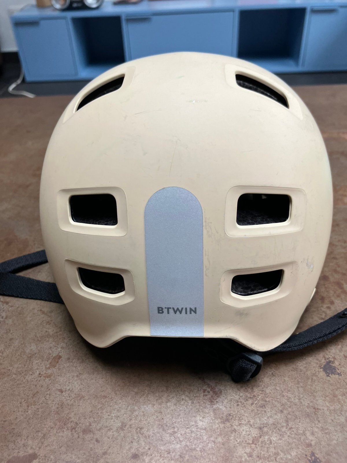Casque vélo enfant blanc/crème – taille S (52–55 cm) – 7 €, Enlèvement, Comme neuf, S, Garçon ou Fille