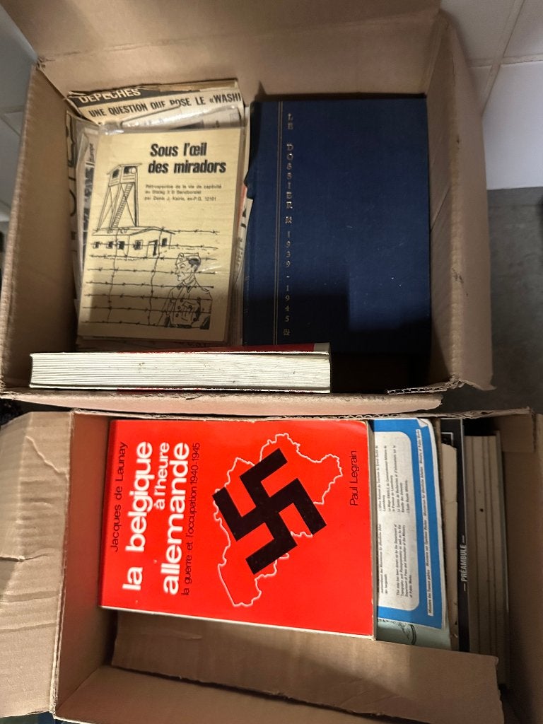 livres de guerre 40- 45 ( 20 euros les 2 caisses ), Livres, Enlèvement, Avant 1940, Utilisé, Autres sujets/thèmes