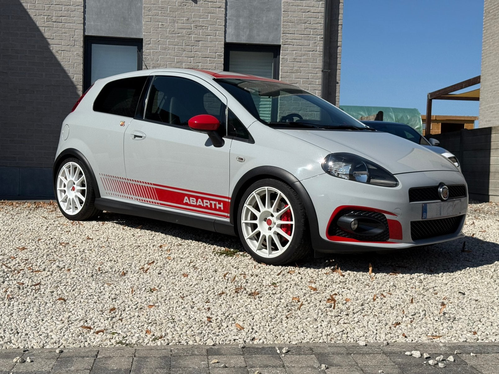 Abarth Grande Punto SUPERSPORT 1 of 200, Autos, Abarth, Particulier, Autres modèles, Essence, Argent ou Gris, Noir, Enlèvement