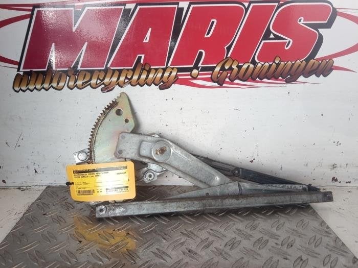 Ruitmechaniek 2Deurs rechts-voor van een Toyota Corolla, Gebruikt, -, -, Toyota