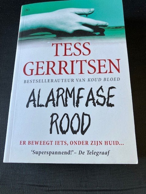Alarmfase rood Tess Gerritsen, Tess Gerritsen, Amerika, Ophalen, Gelezen