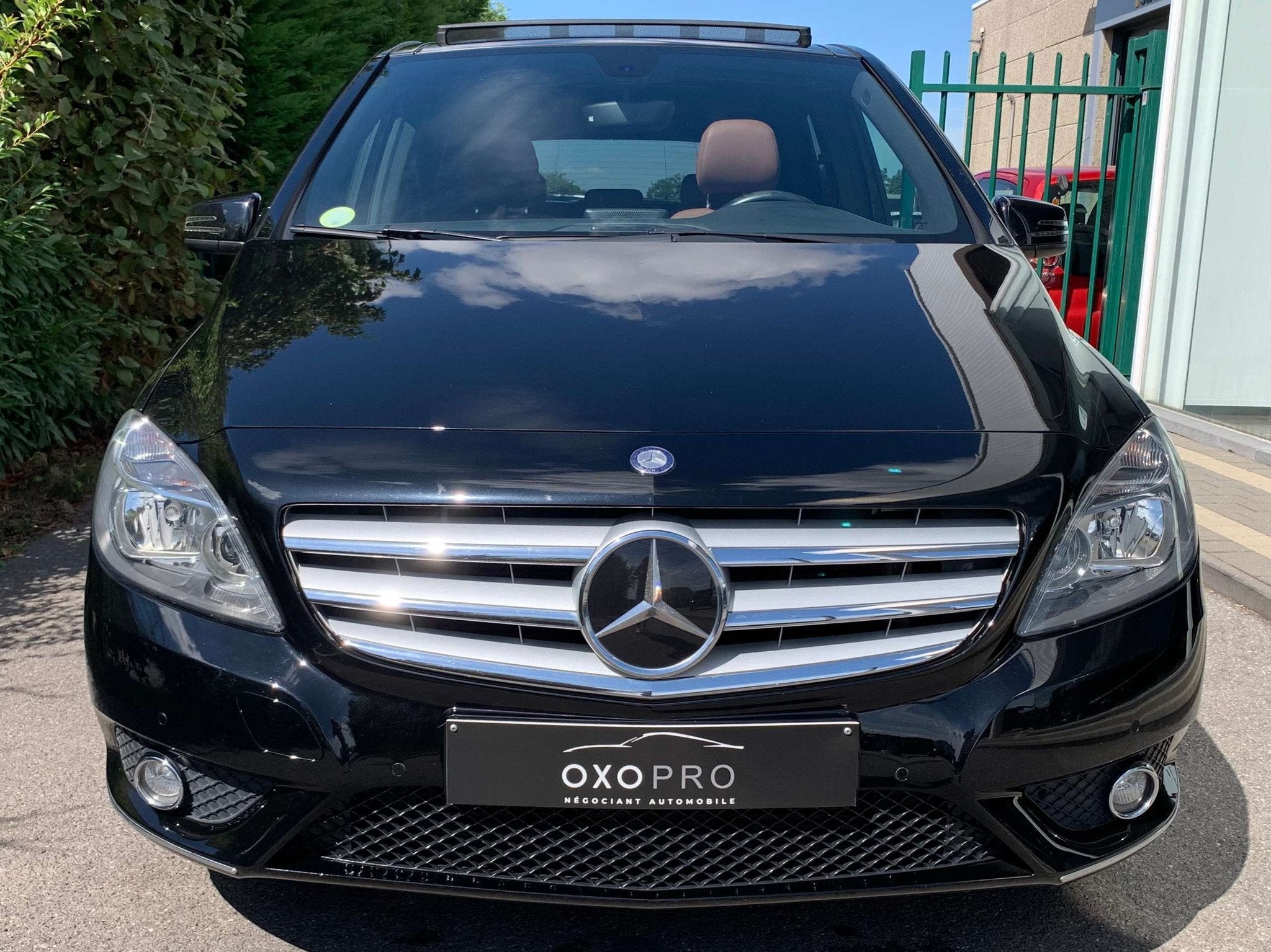 Mercedes-Benz B-Klasse 180 D BOITE AUTO / TOIT PANO / GPS /, Auto's, Euro 5, Gebruikt, https://public.car-pass.be/vhr/11212495-d49b-4129-abe4-5144b0e360f0