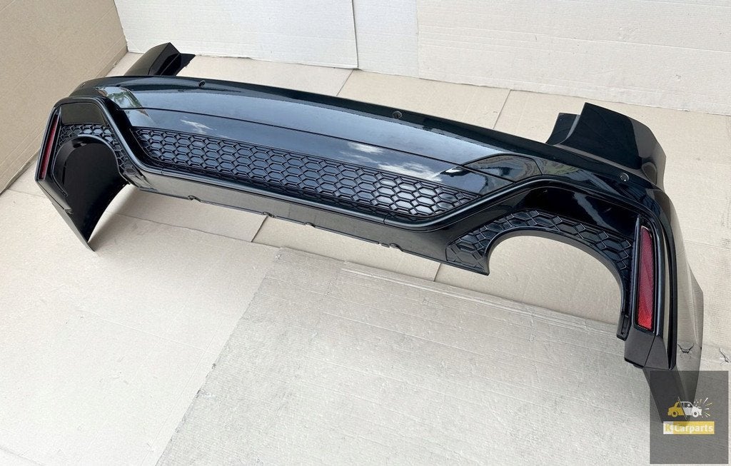 4K9 8 RS6, Achterbumper Audi A6 RS6 RS 6 C8 4K0 4K9 - achter, Gebruikt, AUDI AG, Auto-Union-Strasse 1
85045  Ingolstadt, DE, Audi