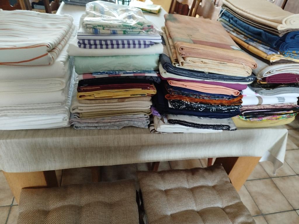 partij stoffen, Ophalen, Nieuw