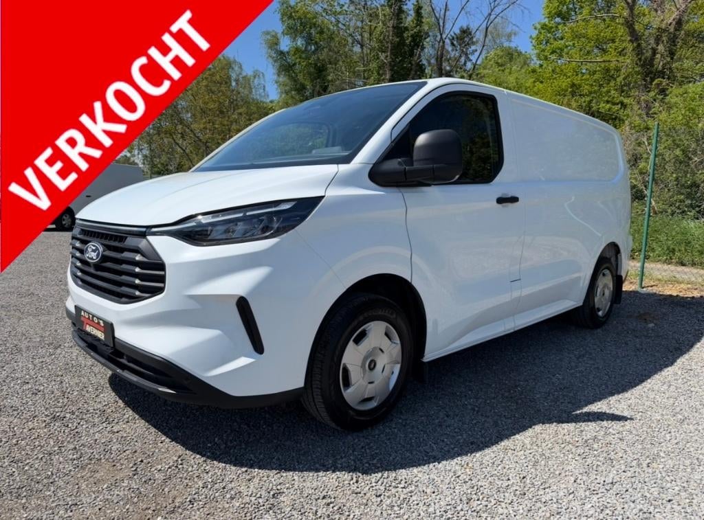 Ford Transit Custom 2.0 // L1 // Carplay //Camera// Cruise C, Auto's, Bestelwagens en Lichte vracht, Voorwielaandrijving, 2000 kg