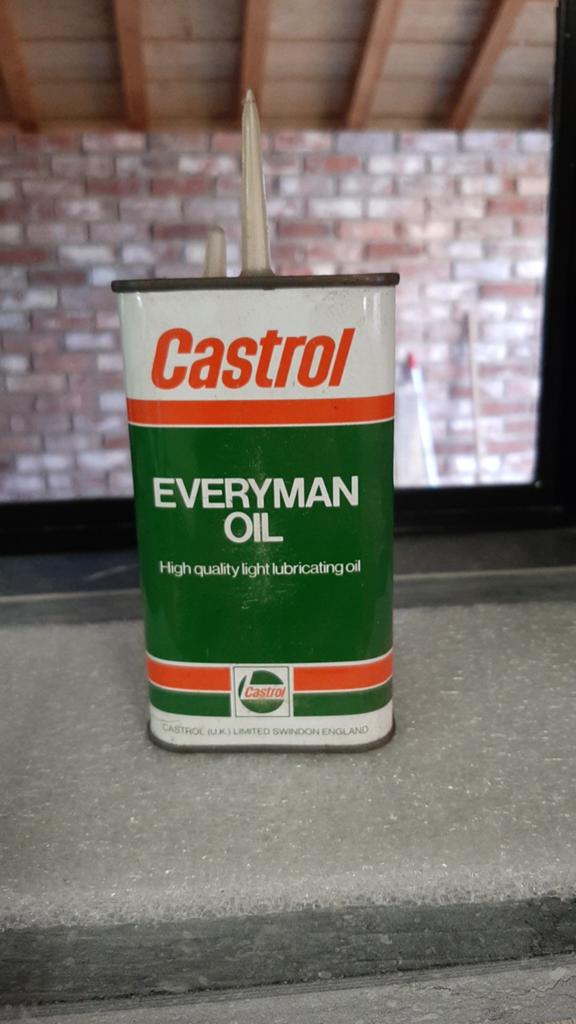 Castrol handy oil nog vol, Ophalen of Verzenden