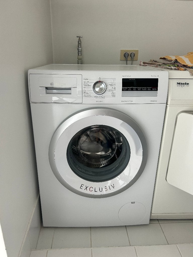 Wasmachine, 1200 à 1600 tours, 6 à 8 kg, Classe énergétique A ou plus économe, Enlèvement