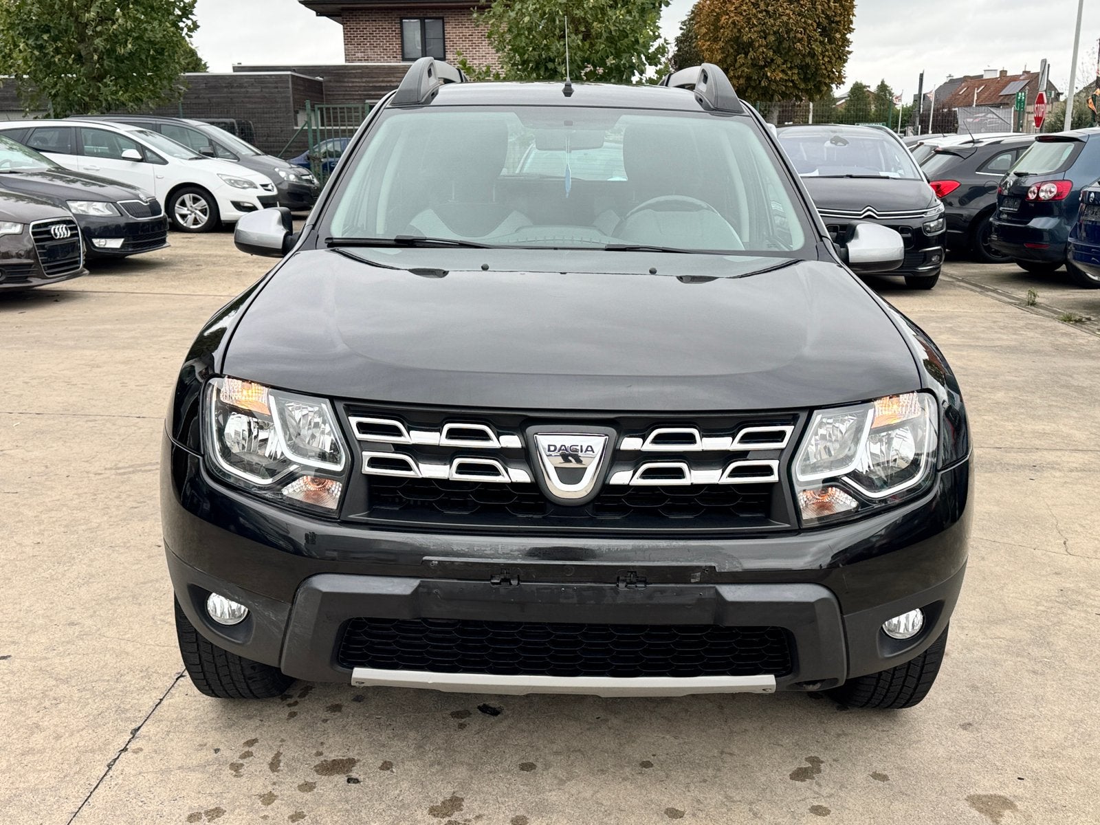 Dacia Duster 1.2L Benzine 2017, Auto's, Euro 6, https://public.car-pass.be/vhr/38d48fc0-ebe1-4b31-8762-671307e41b94, Duster, Zwart
