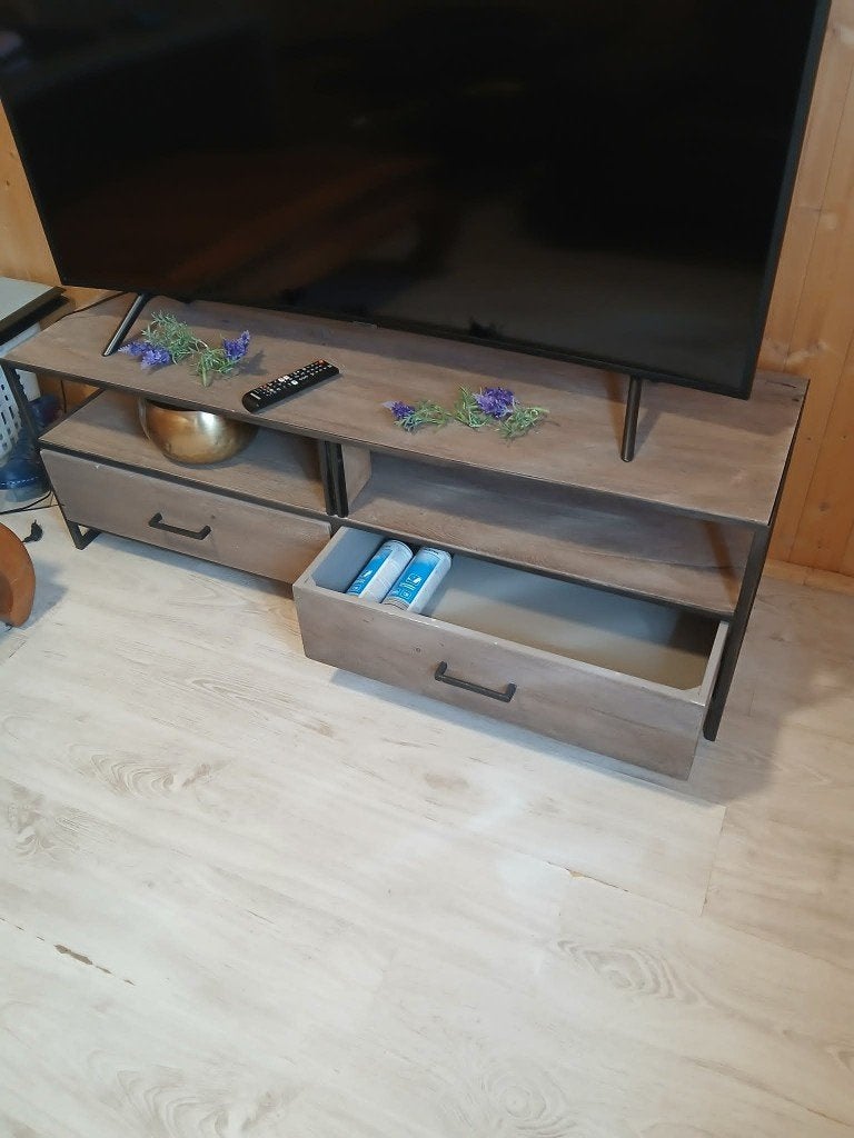 meuble tv assez lourd 2 tiroirs, Enlèvement