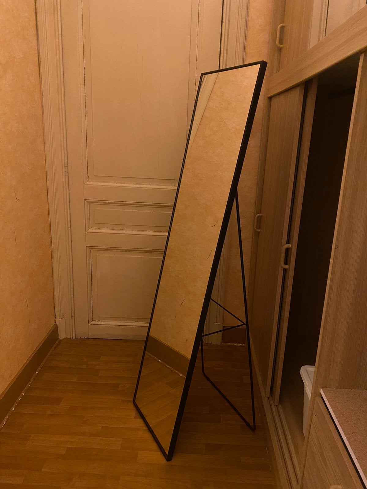Staande spiegel 160x40 zwart frame, Ophalen, Zo goed als nieuw