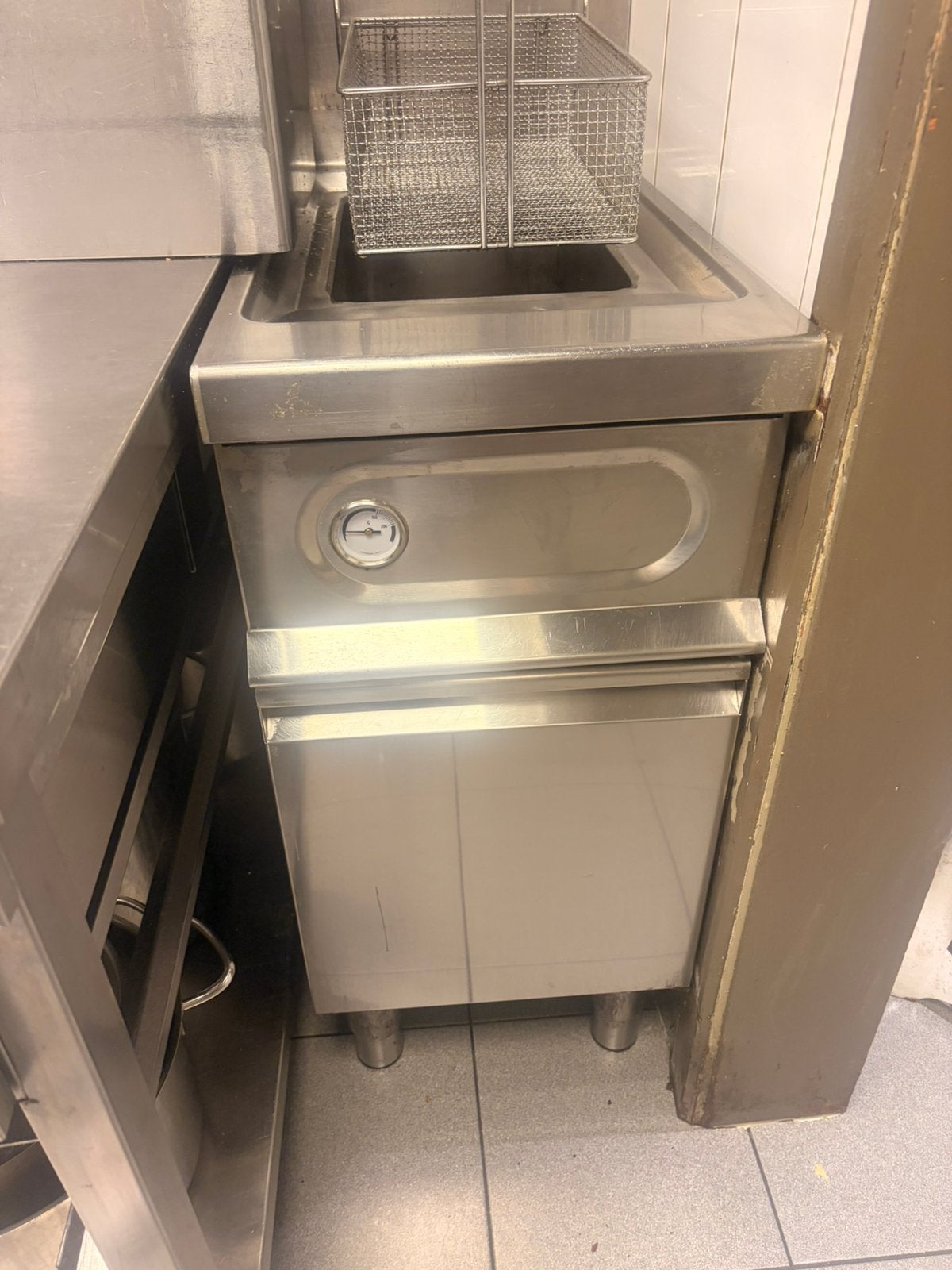 Friteuse op gas, Zakelijke goederen, Ophalen