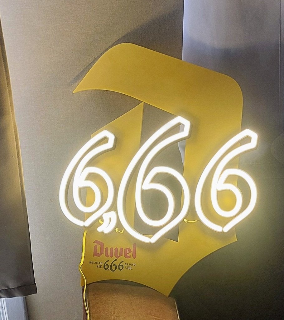 Duvel 666 ledverlichting, Verzamelen, Ophalen of Verzenden, Zo goed als nieuw, Reclamebord, Plaat of Schild, Duvel