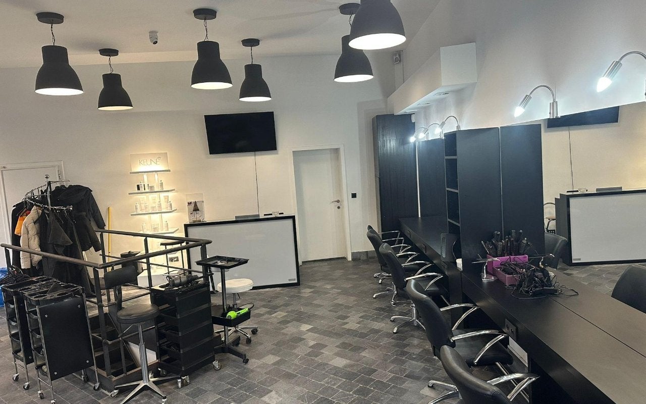 Salon de Coiffure a Vendre, Articles professionnels