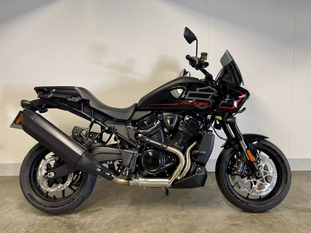 Harley-Davidson ADVENTURE TOURING RA1250ST (bj 2025), Motoren, 1252 cc, Harley-Davidson, Customerservices@harley‑davidson.com