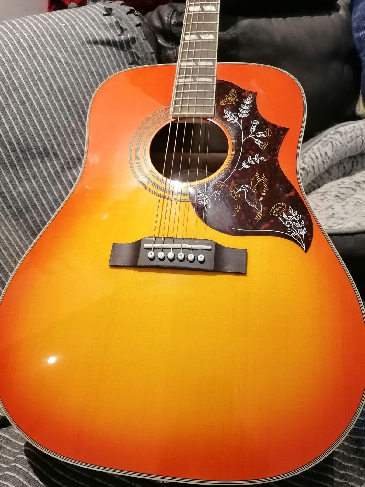 Epiphone hummingbird, Muziek en Instrumenten, Snaarinstrumenten | Gitaren | Akoestisch, Ophalen