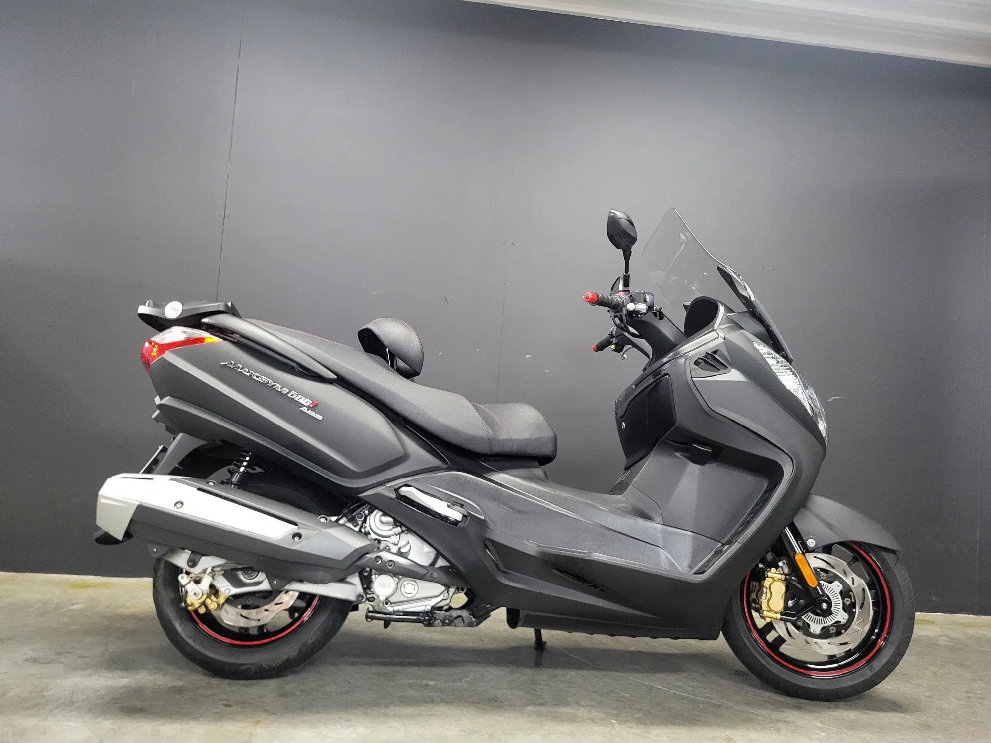SYM Maxsym 600i zalige maxiscooter (A2), Motos, 600 cm³, Scooter, Entreprise, 12 à 35 kW
