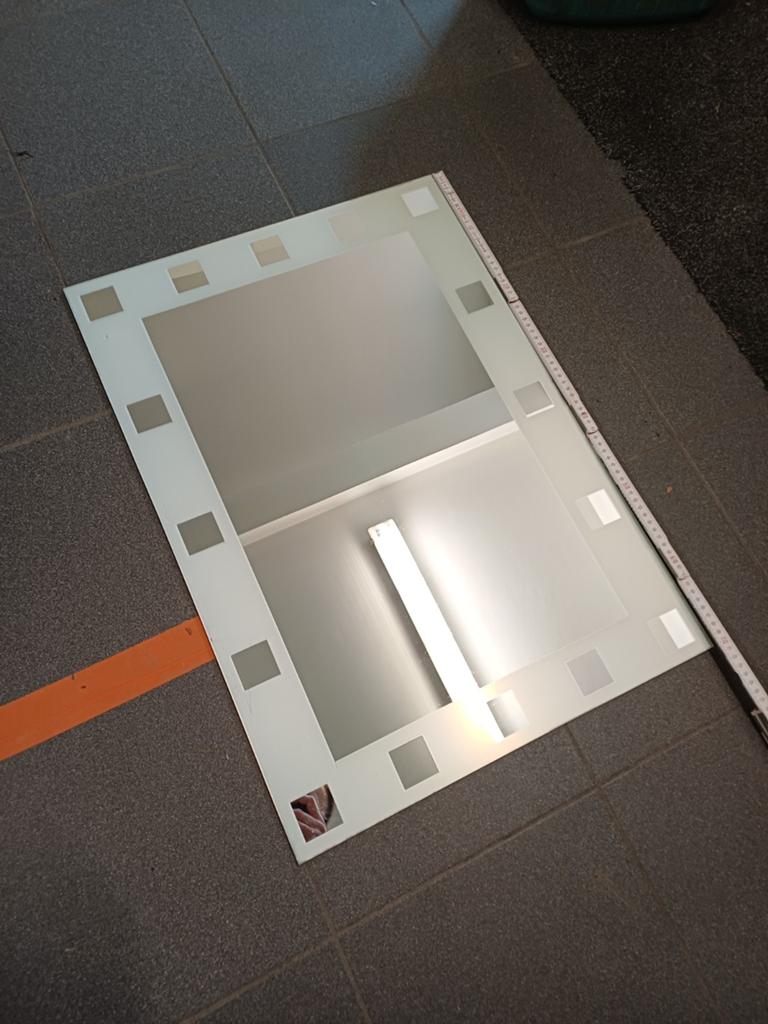 Rechthoekige spiegel, Huis en Inrichting, Woonaccessoires | Spiegels, Ophalen, Rechthoekig, 50 tot 75 cm, Minder dan 100 cm