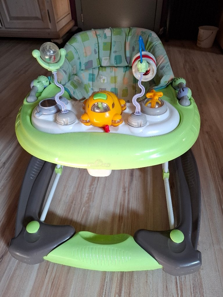 Loopwagen baby met licht en geluid, Kinderen en Baby's, Ophalen, Gebruikt