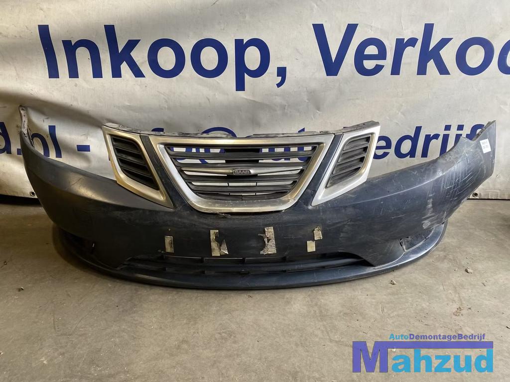 SAAB 9-3 Voorbumper 2008-2011, Saab Automobile AB (defunct), Utilisé, Avant, Saabvagen 1
461 80  Trollhattan, SE