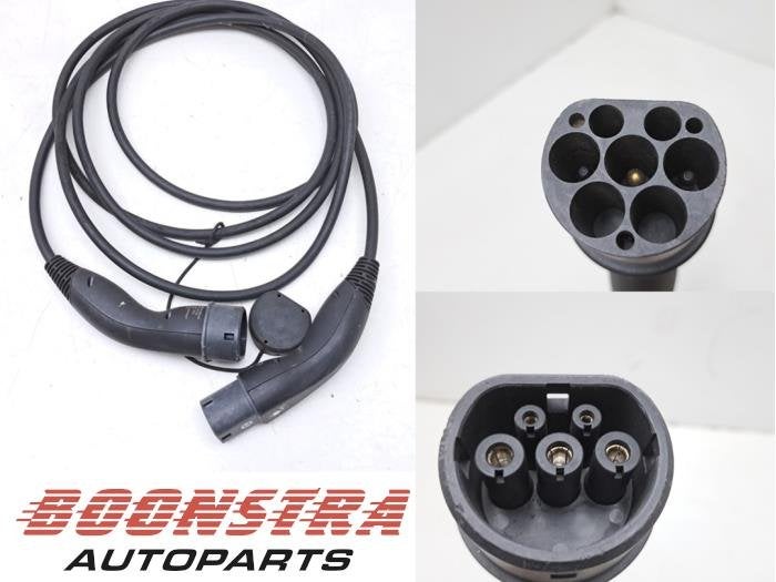 Oplaadkabel hybride van een Landrover Discovery, -, -, Ophalen of Verzenden, -